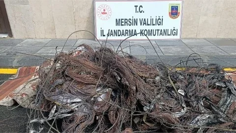 Jandarmadan Kablo Hırsızlarına Suçüstü