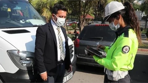 446 Okul Servis Aracı Trafikten Men Edildi, 10 Sürücünün Belgesi Geri Alındı