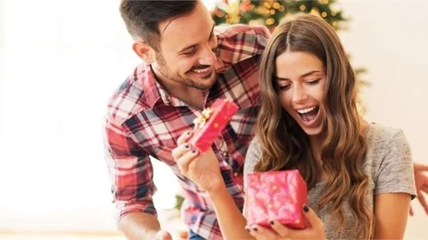 Sevgililer Günü Hediye Konsepti Nedir? Ne Almalı?