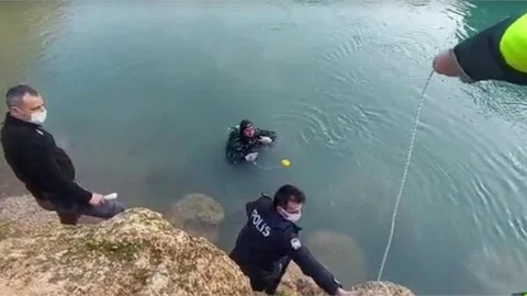 Baraj Göletine Atılan Silah Ekipleri Harekete Geçirdi