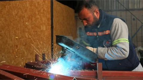 Akdeniz Üretiyor, Yeniliyor, Kazanıyor