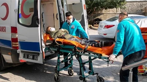 Mersin Büyükşehir’den ‘hasta Nakil Ambulansı’ Hizmeti
