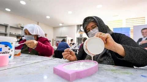Mersin Büyükşehir’den Yaş Almışlara ‘el Sanatları Atölyesi’