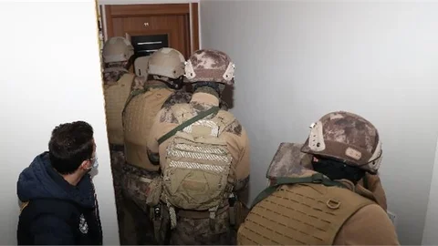 Mersin'de Tefecilere Operasyon