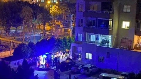 Mersin'de Yüksekten Düşen Kadın Hayatını Kaybetti