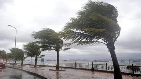 Akdeniz Bölgesinde Kuvvetli Rüzgar ve Fırtına Bekleniyor!