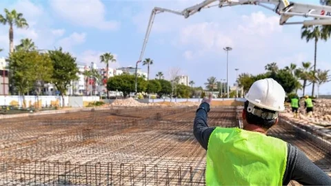 Denize Bakan Yüzüyle ‘adres Okuma Salonu’ Yakında Mersinlilerin Hizmetine Açılacak