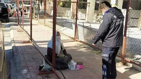 Mersin Büyükşehir Zabıtası’ndan, Tarsus’ta Dilencilere Yönelik Uygulama