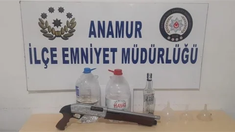 Mersin Anamur'da 15 Yaşındaki Çocuk Sahte İçki Nedeniyle Hastaneye Kaldırıldı