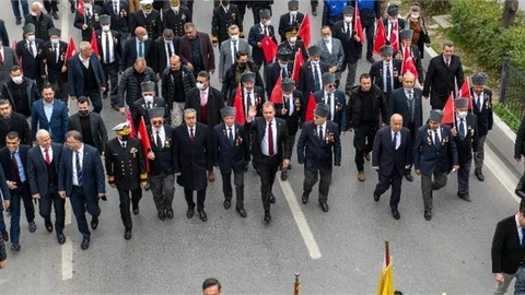 Başkan Seçer: "17 Mart, Mersin İçin Onur ve Gurur Günlerinden Biridir"
