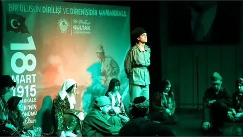 Akdeniz Belediyesi, Çanakkale Zaferi’nin 107’nci Yıldönümü ve Şehitleri Anma Günü’ Nedeniyle Özel Bir Anma Programı ve Duygu Dolu Bir Gösteri Düzenledi