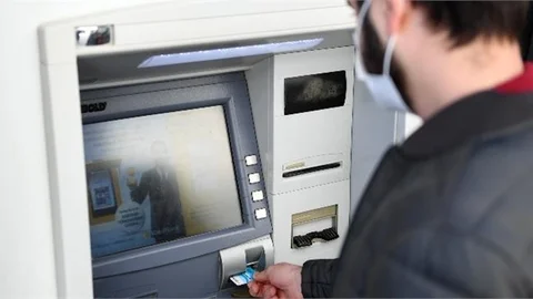 Mersin Büyükşehir’in Öğrenim Yardımlarının Dördüncü Ödemesi Hesaplarda