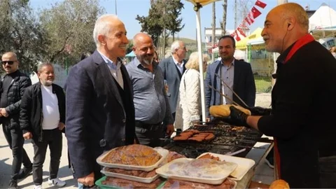 Gültak, Belediyenin de Destekçileri Arasında Olduğu ve Türkiye’nin Tek Giritli Köyü Olan Melemez (İhsaniye) Köyü’nde Düzenlenen 1’’inci Mersin Melemez Şenliği’ne Katıldı