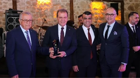 Başkan Seçer, Avukatlar Günü Balosu’na Katıldı