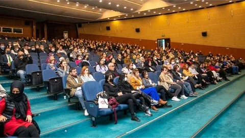 Mersin Büyükşehir’den Dünya Otizm Farkındalık Günü Semineri