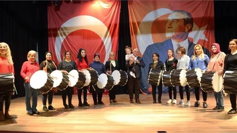 Kadın Ramazan Davulcuları Göreve Hazır