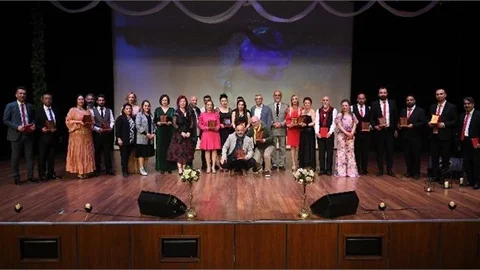 Mersin Büyükşehir’in Şiir Kulübü’nden Şiir Günü Etkinliği