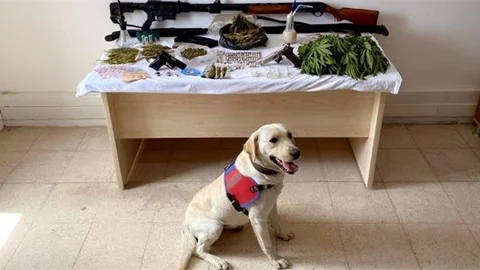 Mersin İl Jandarma Komutanlığı Ekiplerinden Torbacı Olarak Bilinen Uyuşturucu Satıcılarına Operasyon