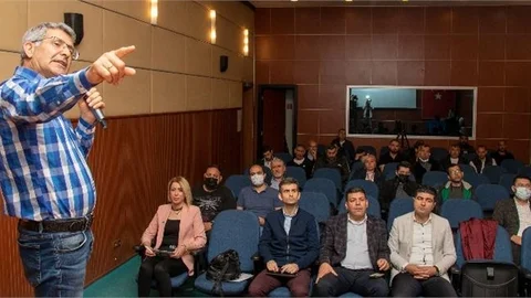 Mersin Büyükşehir, ‘ev Hayvanları Satış Sertifikası Eğitim Kursu’ Verdi