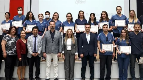 Mersin Büyükşehir’in Evde Sağlık Ekibine ‘kronik Yara ve Diyabetik Ayak Bakım Eğitimi’