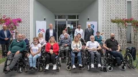 Mersin Büyükşehir ve Çimsa İş Birliğinde Bu Yıl 60 Akülü Araç Özel Bireylere Teslim Edildi