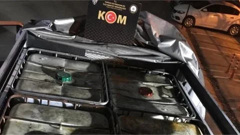 5 Ton 250 Kg Kaçak Akaryakıt Ele Geçirildi