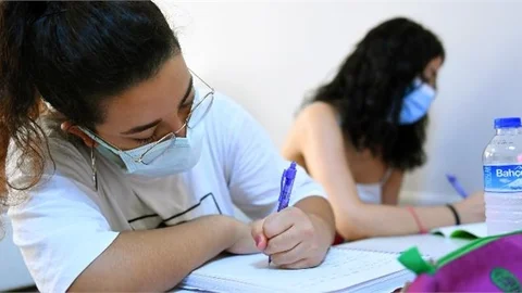 Mersin Büyükşehir, Öğrenim Yardımlarının Son Tutarını Yatırdı