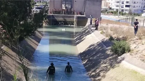 Araç Sulama Kanalına Uçtu