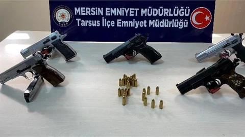 Mersin'de Çeşitli Suçlardan Arana 45 Kişi Gözaltına Alındı