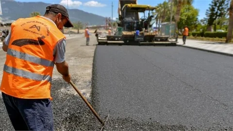 Mersin Büyükşehir’den Anamur’da Tarihi Yol Çalışması