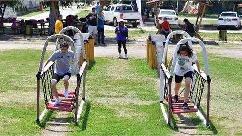 Mersin Büyükşehir’den YKS ve Lgs’ye Girecek Öğrencilere Motivasyon Etkinliği