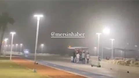 Gece Yarısı Sis Çöktü