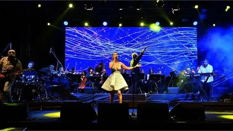 Zeynep Casalini, 20. Mersin Uluslararası Müzik Festivali’nde Konser Verdi