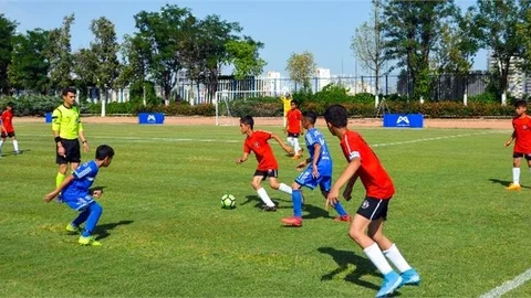 Minikler Şampiyonluk İçin Mücadele Ediyor