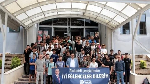 Akdeniz Belediyesi’nin Düzenlediği Kültür-tarih Gezileri ve Yaz Kampları Hız Kazandı