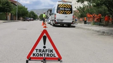 Polis ve Jandarmadan 'güvenli Eğitim' Uygulaması