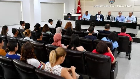 Mersin Büyükşehir Kariyer Merkezi, Yetenek Dönüşüm Projesi İle Kursiyerlerin Yanında