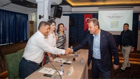 Başkan Seçer ‘yerel Yönetimler ve Tarım’ Konulu Çalıştaya Katıldı