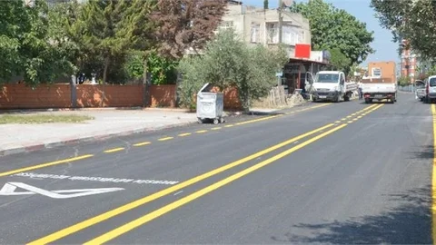 Tarsus Mücahitler Caddesi Büyükşehir Tarafından Asfaltlandı