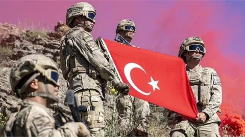 Operasyonlara 'daima Hazır' Olan Komandolar 'dosta Güven, Düşmana Korku' Veriyor