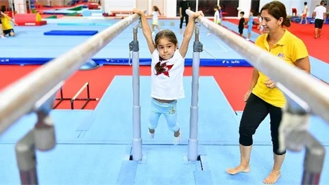 Mersin Büyükşehir’in Ücretsiz Cimnastik Kursu İle Geleceğin Sporcuları Yetişiyor