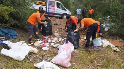 Kırık Sandalyeden, Yatak Parçaları ve Plastik Atıklarına Kadar Her Şey Çıktı