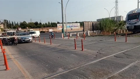 Tarsus Fahrettinpaşa Hemzemin Geçidi de Bakıma Alınıyor