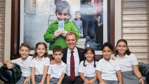 Minik Öğrenciler: "Başkanımız Çok Güleryüzlü"