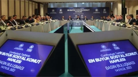 Cumhuriyet Tarihinin En Büyük Sosyal Konut Projesi'ne Rekor Başvuru!