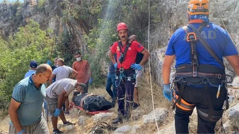 70 Metre Uçurumdan Düşen Vatandaş Hayatını Kaybetti