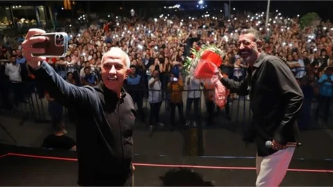 Lezzet ve Eğlenceyi Buluşturan Etkinlikte Konuklara 2 Günde 10 Tonu Aşkın Balık-ekmek İkram Edildi