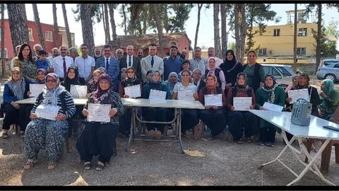 14 Kadın Çiftçiye Fidan Üretimi Eğitimi Verildi