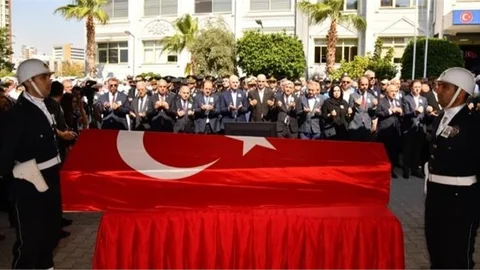 Kahraman Şehidimiz Polis Memuru Sedat Gezer Son Yolculuğuna Uğurlandı