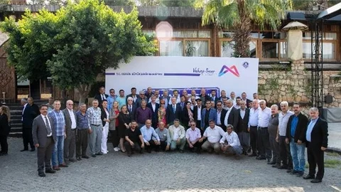 Seçer: "Başarının Sırrı Muhtarlarla İyi İlişkiden Geçer"